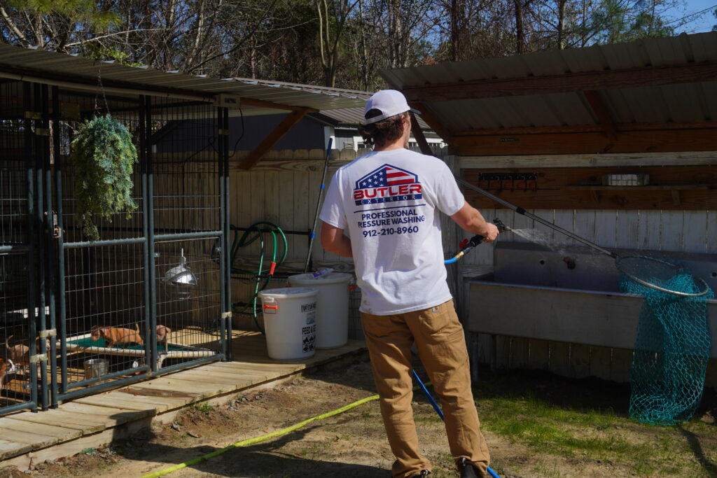 Fence Cleaning in Statesboro, GA